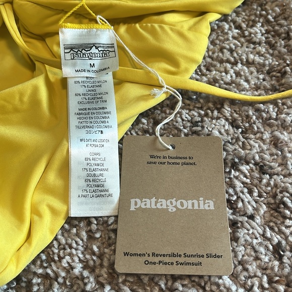 Patagonia Sunrise Slider Reversible One Piece Women’s Swimsuit - Picture 5 of 6